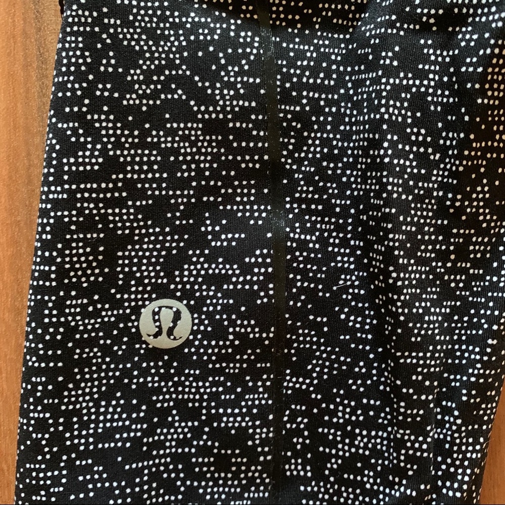 Lululemon Tech-patterned Quick Pace 7/8 Tight - Picture 3 of 3